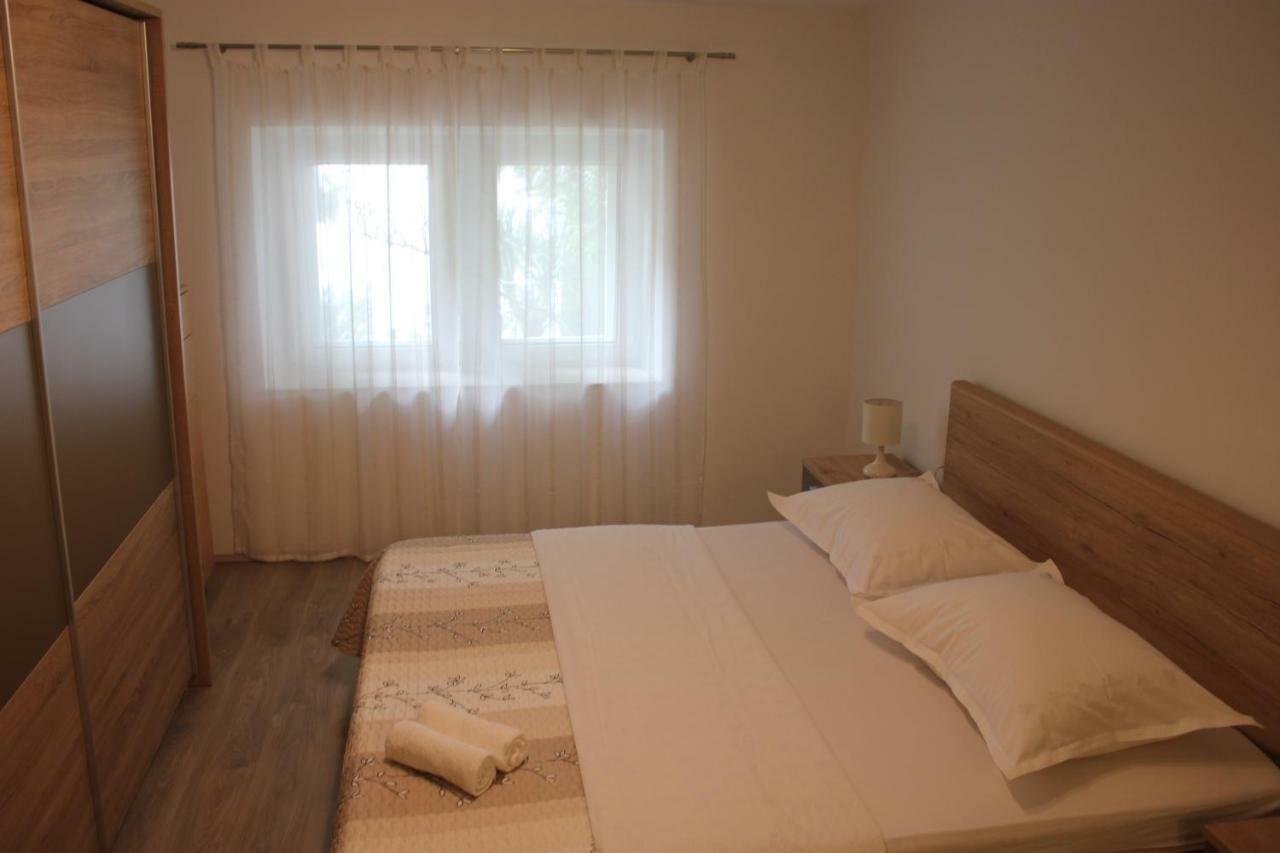 Apartman Tafra Omiš Kültér fotó